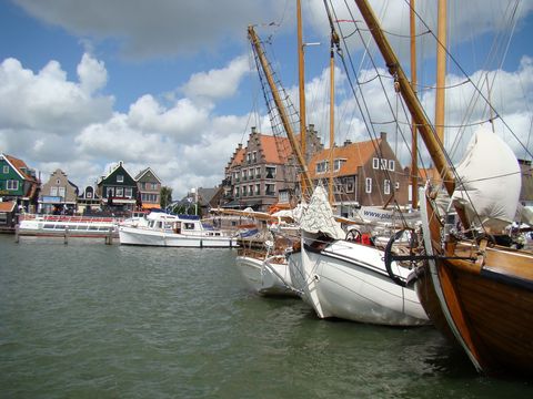přístav Volendam