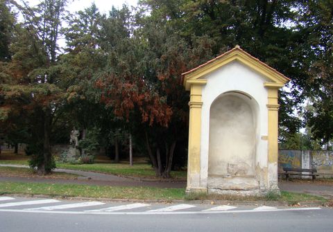 kaple Pakenská u vinořského hřbitova