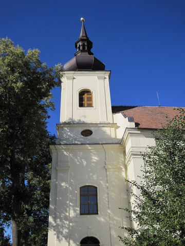 kostel sv. Jana Křtitele v Lukově