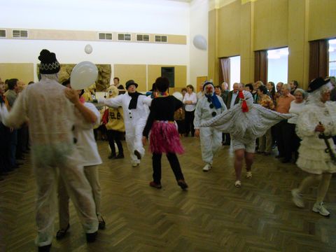Třebíčští zaujali svými kreacemi oděvními i tanečními