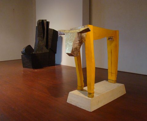 Zlaté tele, 2004, polychromované dřevo