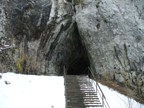 vchod do Kateřinské jeskyně