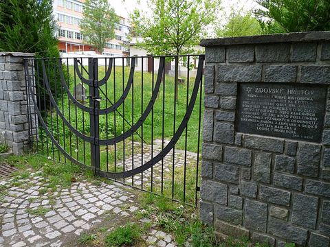 brána židovského hřbitova