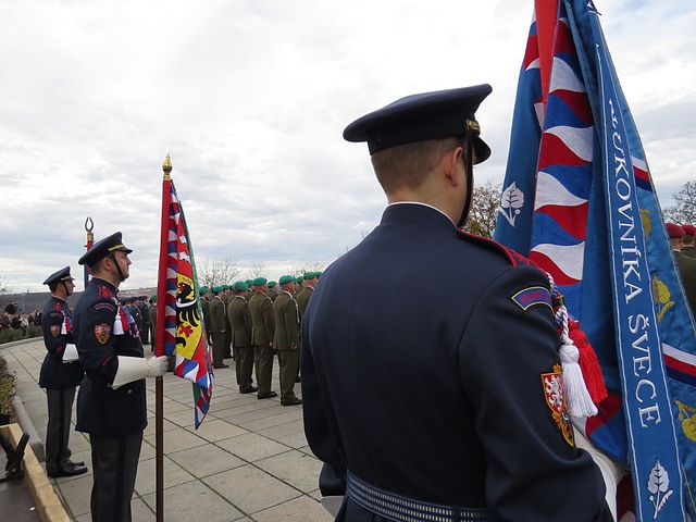 připomínka plukovníka Švece; www.svatosi.cz