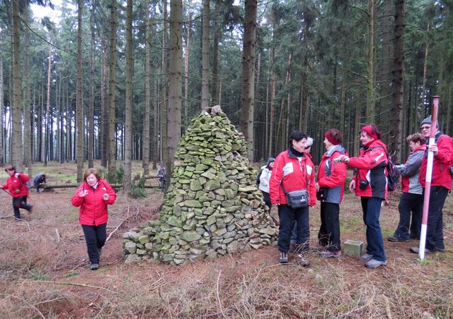 hemžení na Hoře Svatého Antonína; www.svatosi.cz