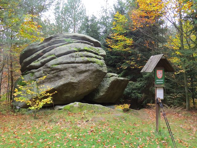Čertův kámen na jižním svahu Melechova