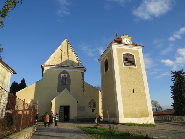kostel sv. Mikuláše a horní zvonice