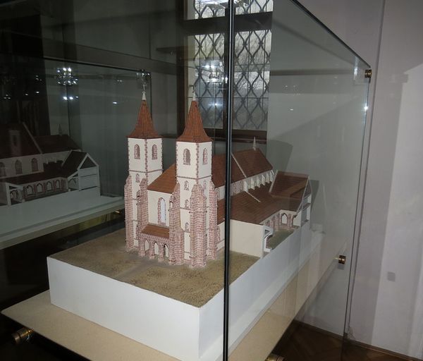model klášterního kostela - stavební záměr
