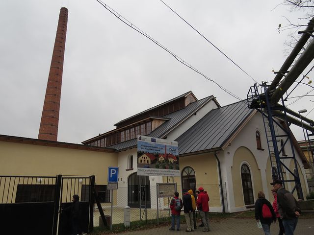 sklářské centrum v Sázavě - Huť František