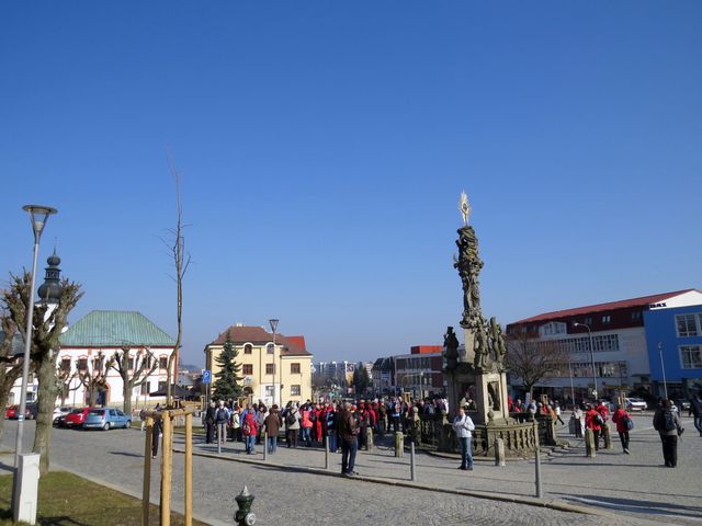 oficiální zahájení proběhlo na nově opraveném žďárském náměstí