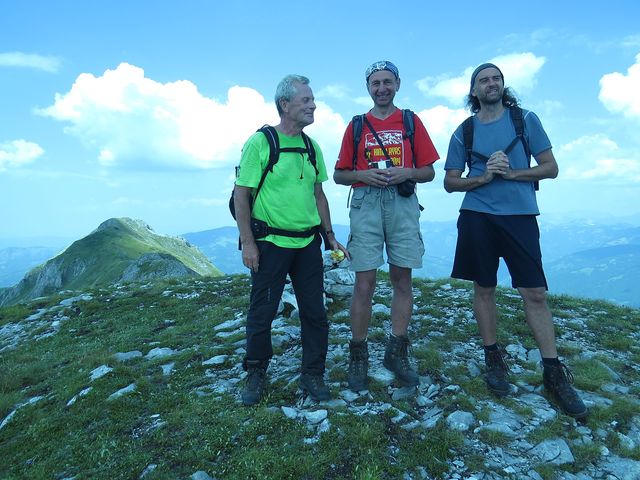 zprava Martin Mitaš, průvodce, Láďa Tomáš, vedoucí zájezdu, Mirek, můj pečovatel - Smetný vrch, 2 210 m