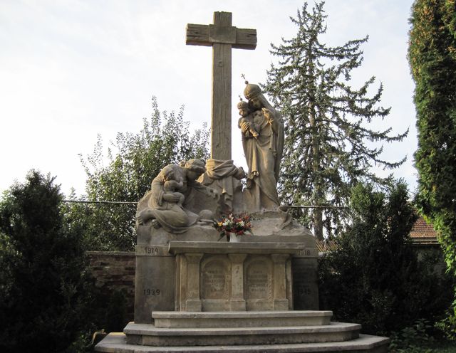 Památník padlých v obou válkách