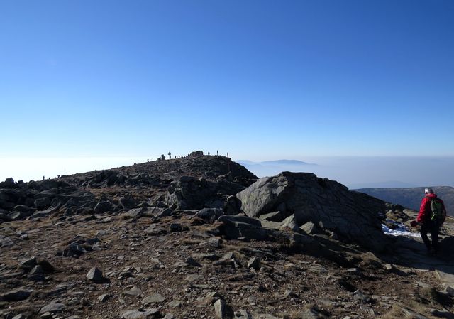 vrcholek Babí hory (1 725 m), královny Beskyd