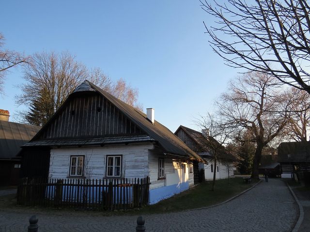 historická lokalita v centru Hlinska; www.svatosi.cz