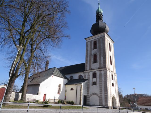 kostel sv. Jana Křtitele v Měříně