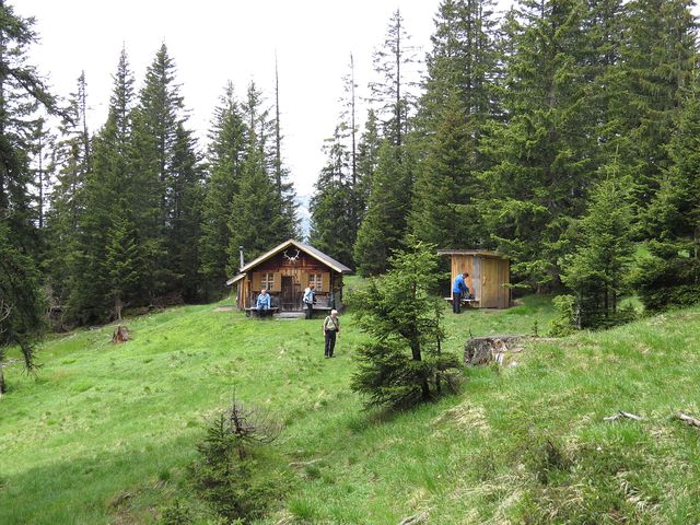 Pleishütte je ve výšce 1 690 metrů