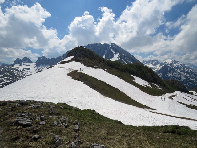 míříme na nižší vyhlídkový vrchol před Rüfispitze