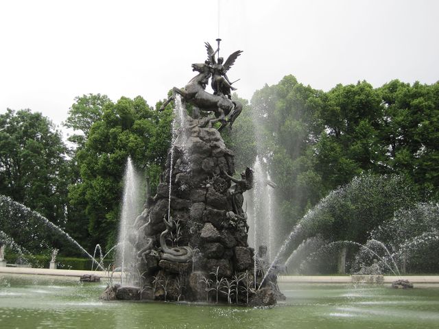 sochy, fontány - dokonalé divadlo