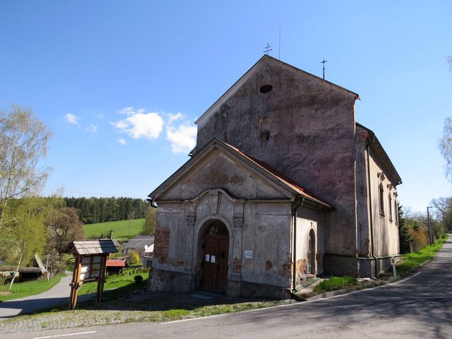 kostel sv. Anny v Modletíně