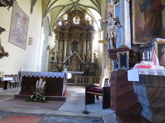 interiér kostela Nanebevzetí Panny Marie v Trhových Svinech