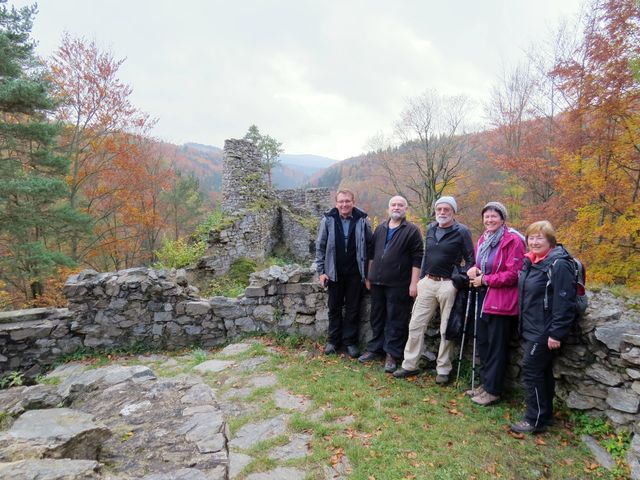 zde stával hrad Reichenstein - Rychleby zde stával hrad Reichenstein - Rychleby