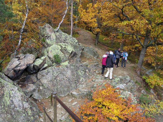 skalní ostroh, kde stával strážní hrad skalní ostroh, kde stával strážní hrad