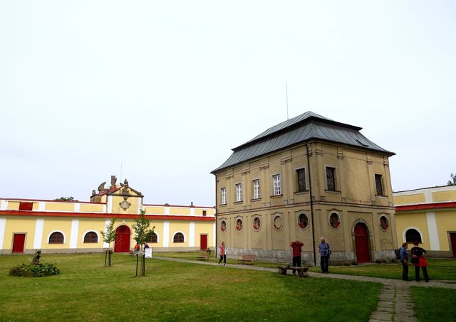 Kaple svatých schodů v klášterním areálu na Hoře Matky Boží Kaple svatých schodů v klášterním areálu na Hoře Matky Boží