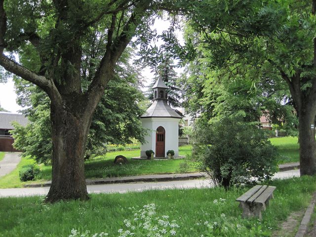 náves ve Vřesníku náves ve Vřesníku