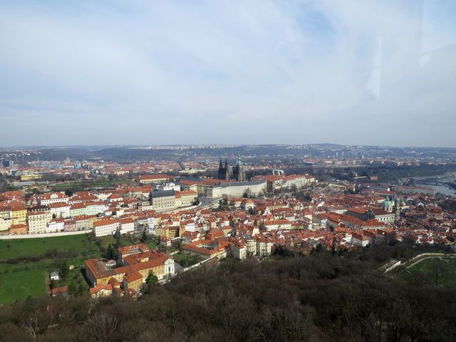 Praha z Petřínské rozhledny
